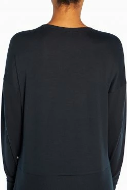 Marika Features Tammy Pullover 43 Marika Features Tammy Pullover