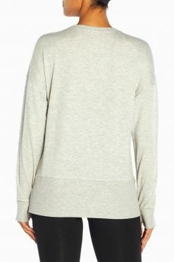 Marika Features Tammy Pullover 34 Marika Features Tammy Pullover