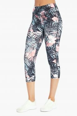Marika Sport Palm Printed Capri Legging - Peach Tropics
