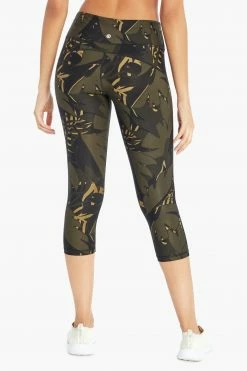 Marika Sport Palm Printed Capri Legging - Olive Night