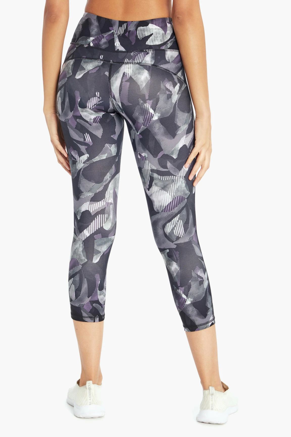 Marika Sport Line Geo Printed Capri Legging - Viola 2 Marika Sport Line Geo Printed Capri Legging - Viola